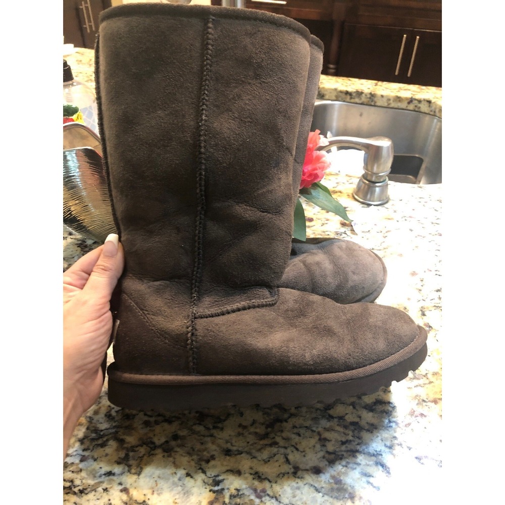 UGG Australia (5229) Classic Tall Brown Sheepskin Boots Youth 4  4Y